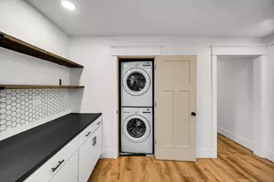 1411 W Beam St, Chesterton, IN 46304 - Photo 8