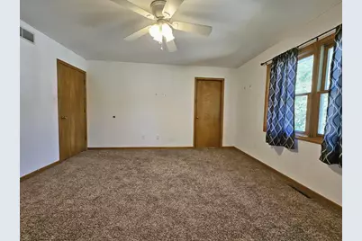 647 N Calumet Road, Chesterton, IN 46304 - Photo 24