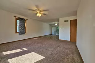 647 N Calumet Rd, Chesterton, IN 46304 - Photo 14