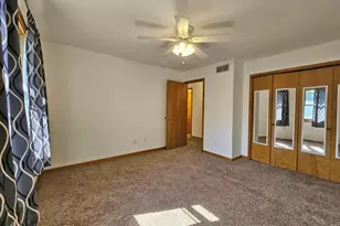 647 N Calumet Rd, Chesterton, IN 46304 - Photo 18