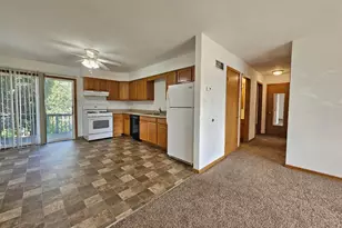 647 N Calumet Rd, Chesterton, IN 46304 - Photo 10