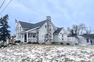 509 N Main St, Hebron, IN 46341 - Photo 2