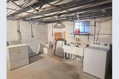 6665 Old Porter Road, Portage, IN 46368 - Photo 16