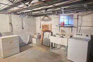 6665 Old Porter Rd, Portage, IN 46368 - Photo 16