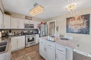 1235 Woodhollow Ct, Schererville, IN 46375 - Photo 6