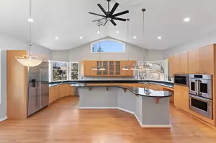 1841 Lambert Ln, Munster, IN 46321 - Photo 10