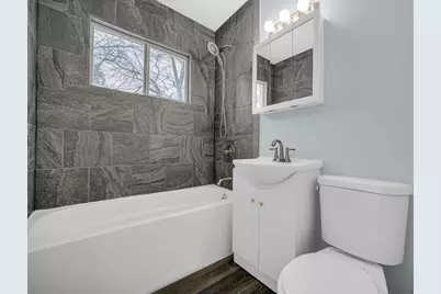 436 E 47th Place, Gary, IN 46409 - Photo 14