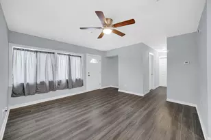 436 E 47th Pl, Gary, IN 46409 - Photo 2