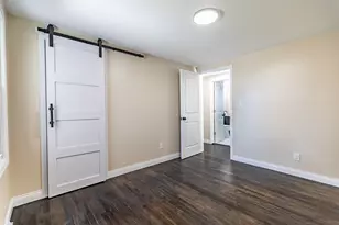 8406 Ellsworth Ct, Merrillville, IN 46410 - Photo 30