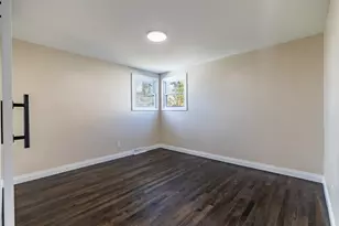 8406 Ellsworth Ct, Merrillville, IN 46410 - Photo 34