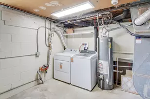 1124 Clinton St, Gary, IN 46406 - Photo 40