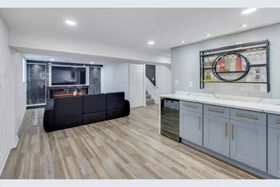 1124 Clinton Street, Gary, IN 46406 - Photo 36