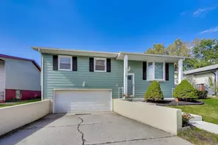 1124 Clinton St, Gary, IN 46406 - Photo 2