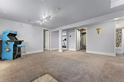 919 W 69th Place, Merrillville, IN 46410 - Photo 16