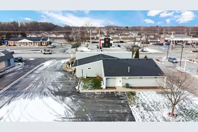 1642 E Commercial Avenue, Lowell, IN 46356 - Photo 4