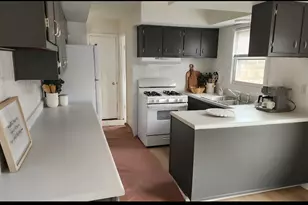 723 Fox River Rd, Valparaiso, IN 46385 - Photo 14