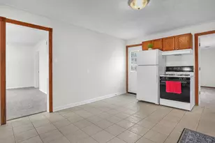 105 E Bates St, Hebron, IN 46341 - Photo 8