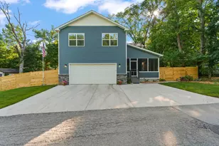 4200 Cardinal Ln, Valparaiso, IN 46383 - Photo 1