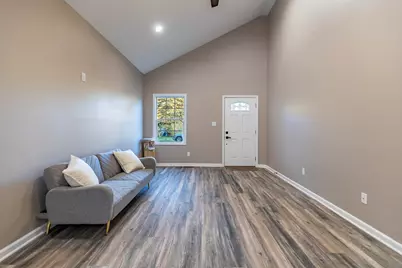 2290 Newton Street, Lake Station, IN 46405 - Photo 8