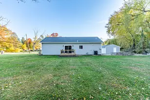 2290 Newton St, Lake Station, IN 46405 - Photo 32