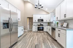 2290 Newton St, Lake Station, IN 46405 - Photo 14