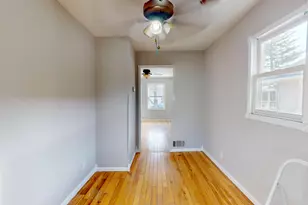 218 N Ash St, Hobart, IN 46342 - Photo 20