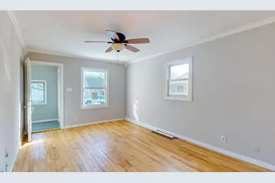 218 N Ash Street, Hobart, IN 46342 - Photo 18