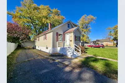 218 N Ash Street, Hobart, IN 46342 - Photo 4