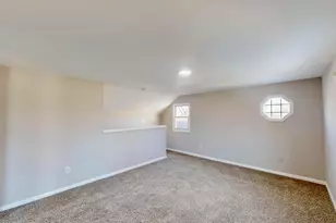 218 N Ash St, Hobart, IN 46342 - Photo 26