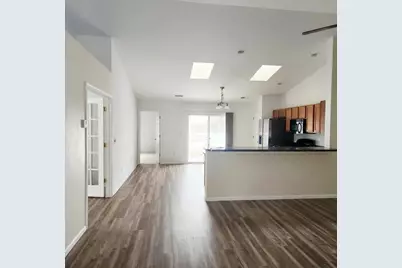 691 W 77th Avenue, Merrillville, IN 46410 - Photo 2