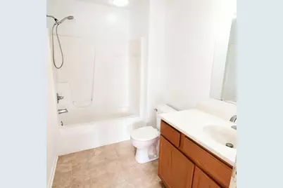 691 W 77th Avenue, Merrillville, IN 46410 - Photo 8