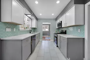 8228 Greenwood Ave, Munster, IN 46321 - Photo 8