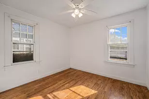 105 Belden St, Michigan City, IN 46360 - Photo 8