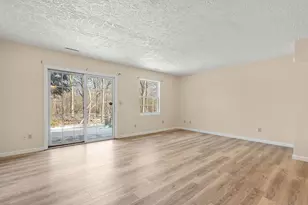 200 Summertree Dr, Westchester Township, IN 46304 - Photo 8