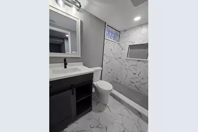 2100 W 2nd Avenue, Gary, IN 46404 - Photo 18