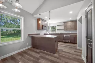 564 W 250 S, Hebron, IN 46341 - Photo 10