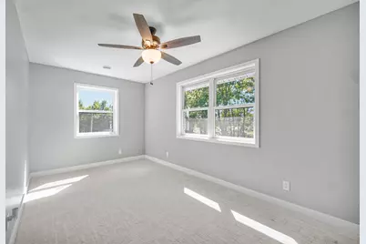 564 W 250 S, Hebron, IN 46341 - Photo 16