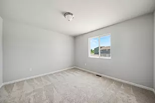 125 Bellflower Dr, Michigan City, IN 46360 - Photo 16