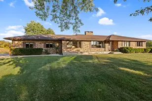 11421 N 1200 W, Demotte, IN 46310 - Photo 2