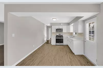 326 S Lasalle Street, Hobart, IN 46342 - Photo 18