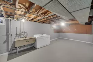 326 S Lasalle St, Hobart, IN 46342 - Photo 14