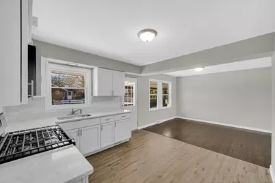 326 S Lasalle Street, Hobart, IN 46342 - Photo 6