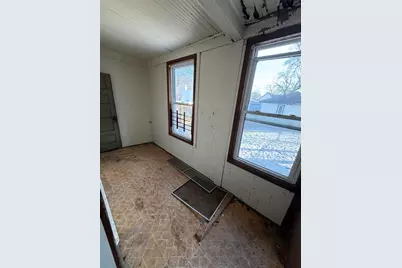 4849 McCook Avenue, East Chicago, IN 46312 - Photo 10