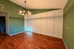 207 E Joliet St, Schererville, IN 46375 - Photo 4