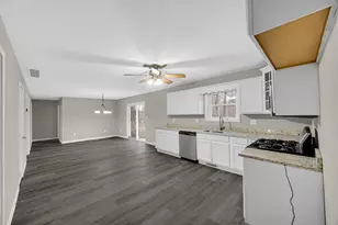 5780 E 1156 N, Demotte, IN 46310 - Photo 2