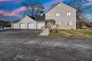 2114 Tupelo Ln, Chesterton, IN 46304 - Photo 4