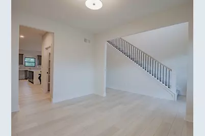 5857 W 136th Avenue, Cedar Lake, IN 46303 - Photo 4