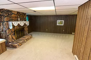 3631 Manor Dr, Highland, IN 46322 - Photo 14