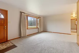 2201 Linda Rd, Valparaiso, IN 46383 - Photo 4