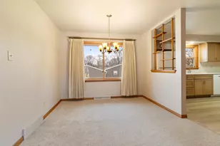 2201 Linda Rd, Valparaiso, IN 46383 - Photo 6